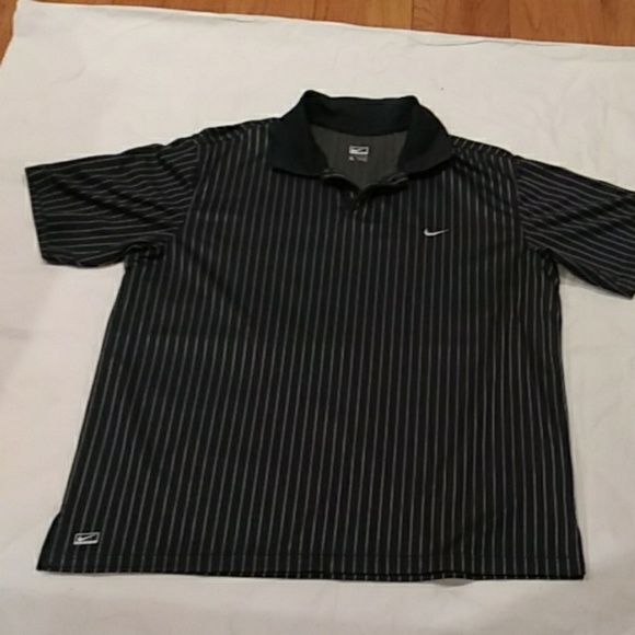 Nike shirt - Picture 1 of 4